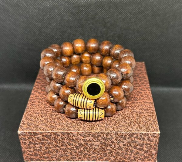 Button Brown Vee Bracelet