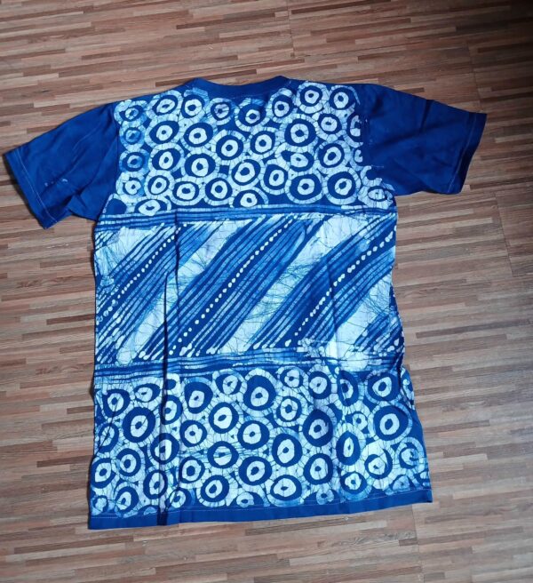 Àràdà Batik Tshirt - Image 8