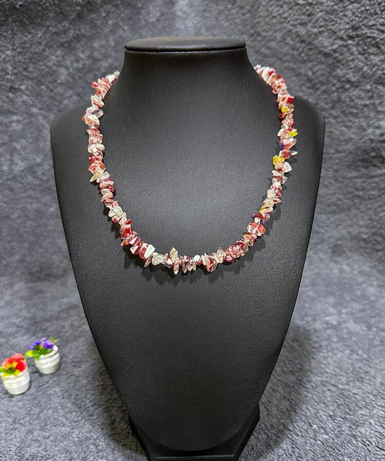 crystal scarlet chipstone necklace